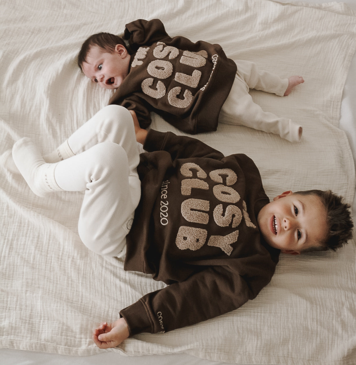 Family Sweatshirt Chocolate brown the Cosy Club