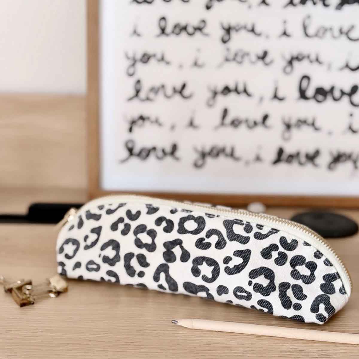 Etui Gaston leo greige