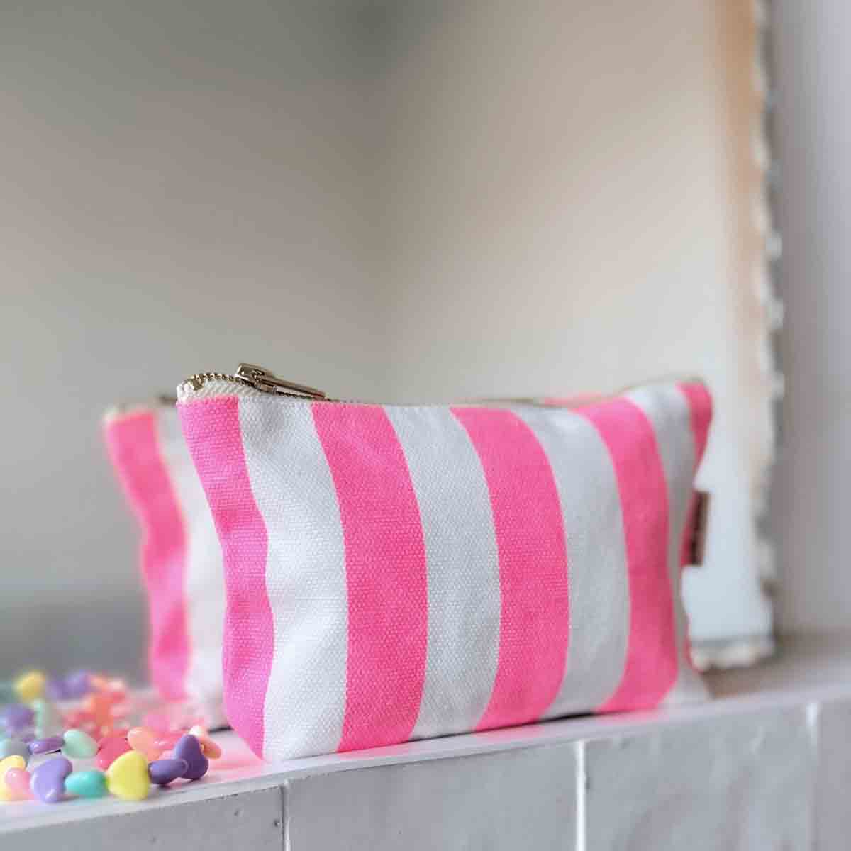 Sofia Tasche Neonpink gestreift