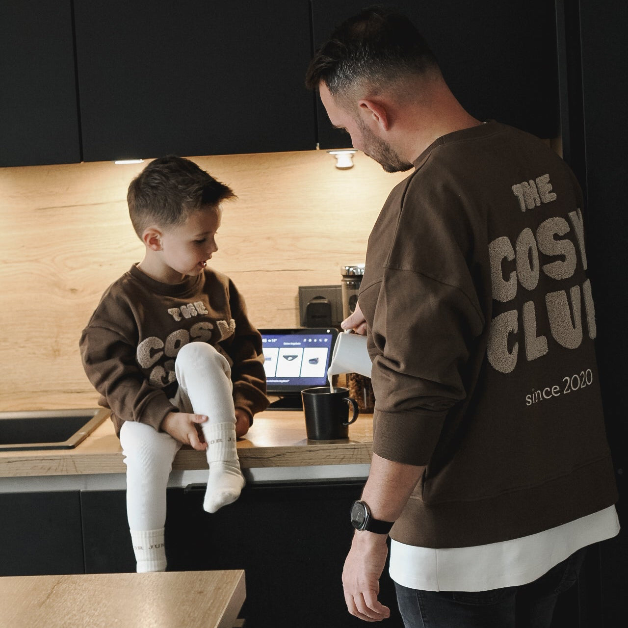 Family Sweatshirt UNISEX The Cosy Club