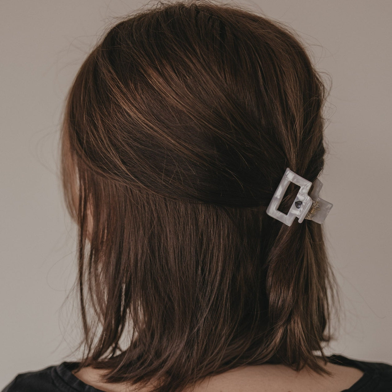 Haarspange eckig klein Herz schwarz Pearl