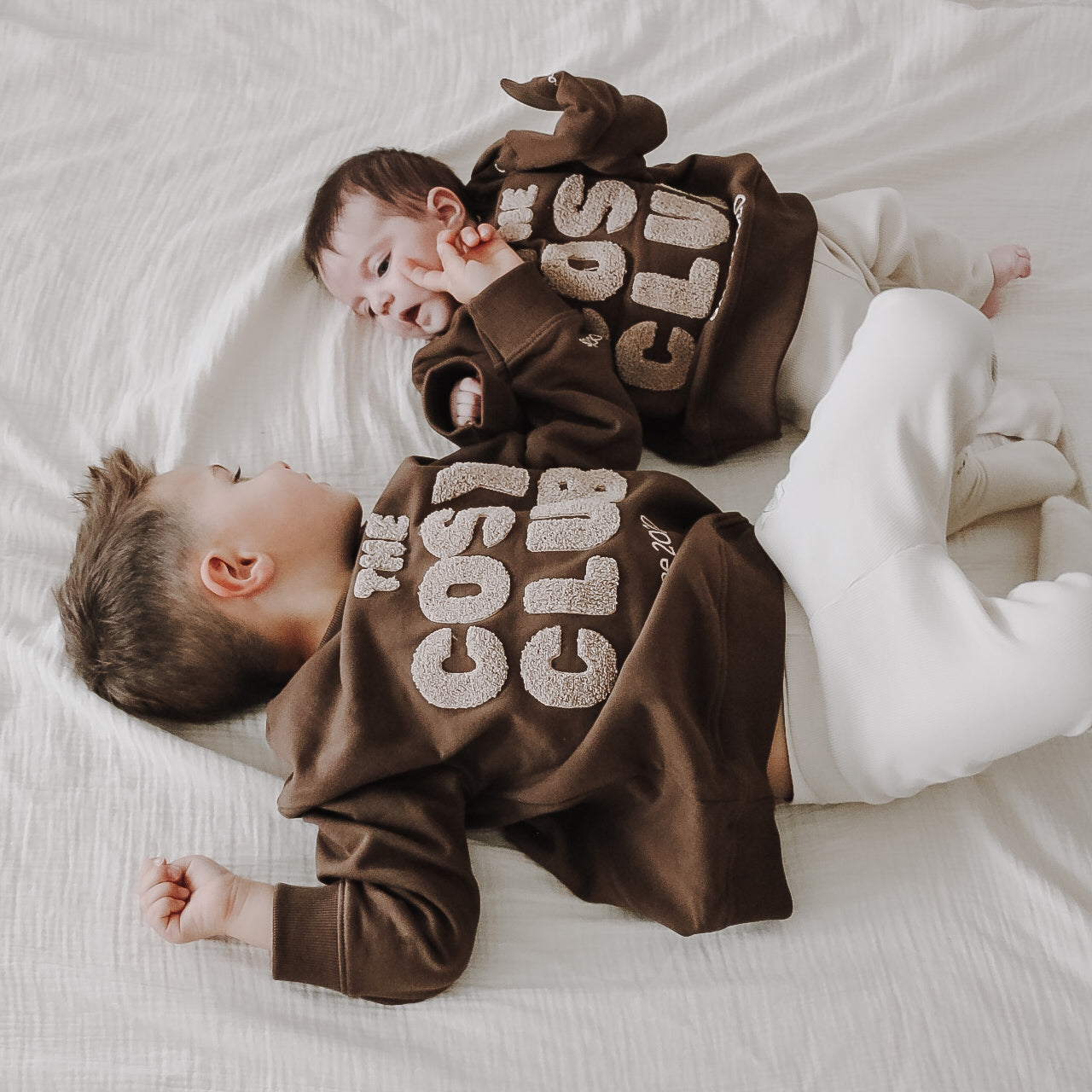 Family Sweatshirt Chocolate brown the Cosy Club