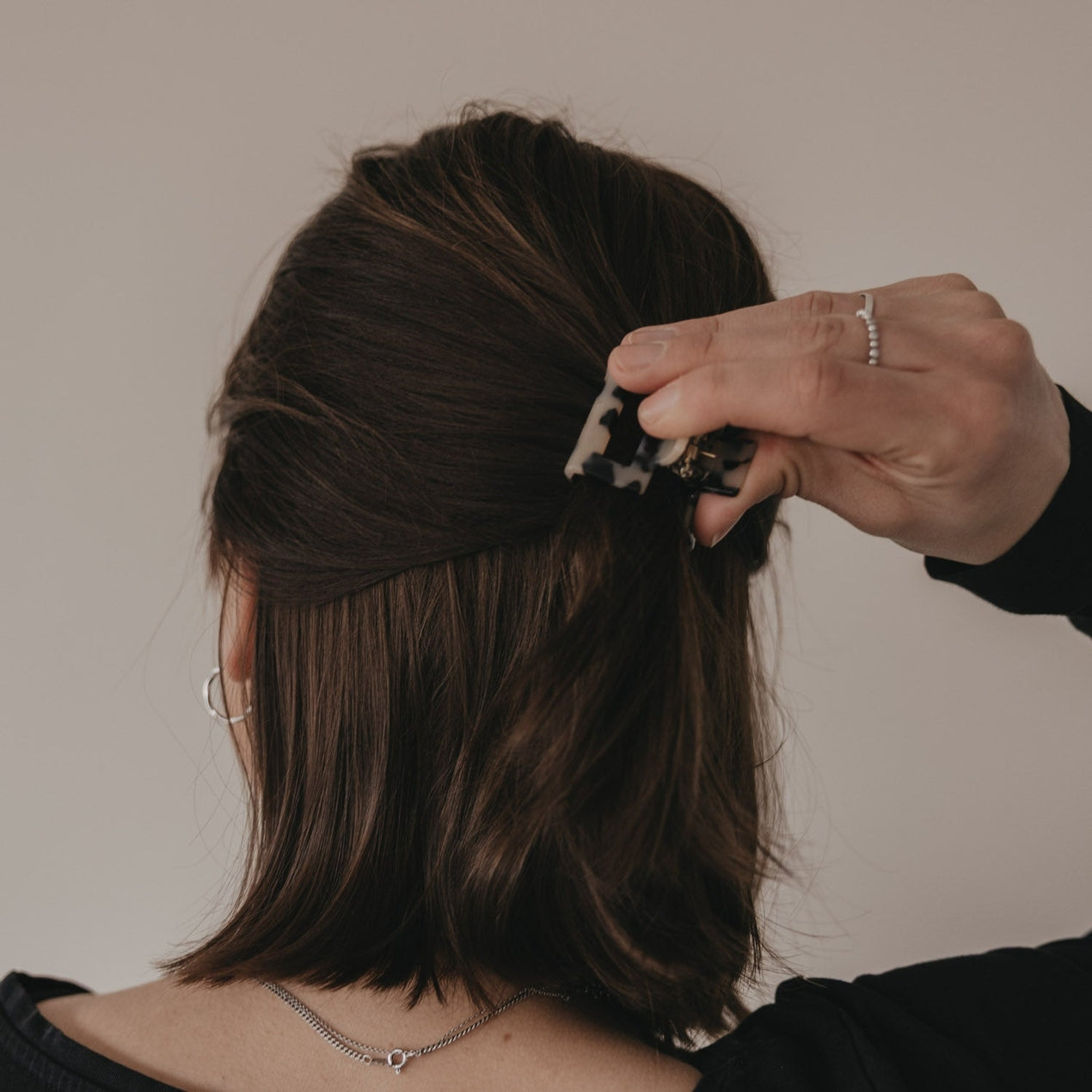 Haarspange eckig klein Leo