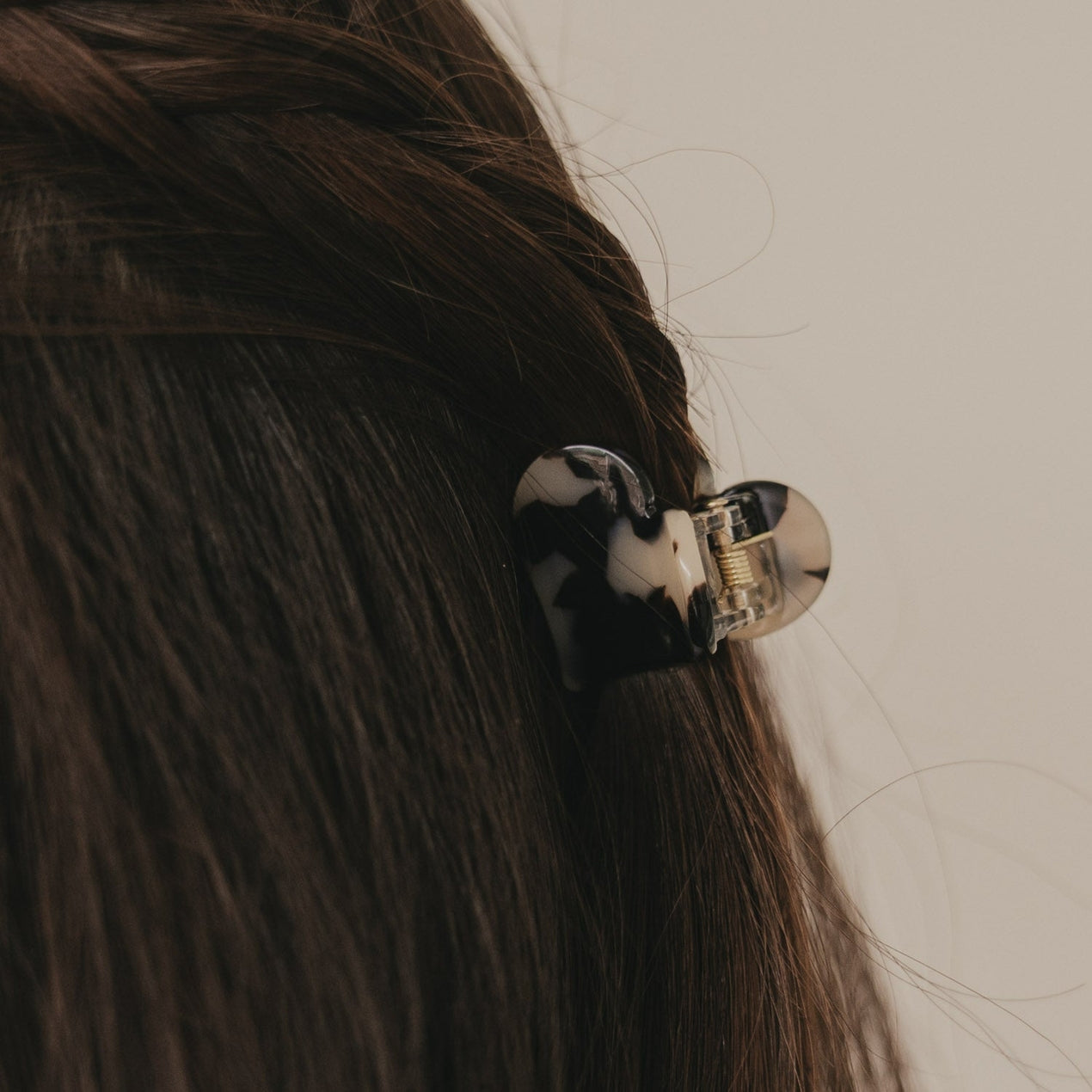 Haarspange Herzform klein Leo