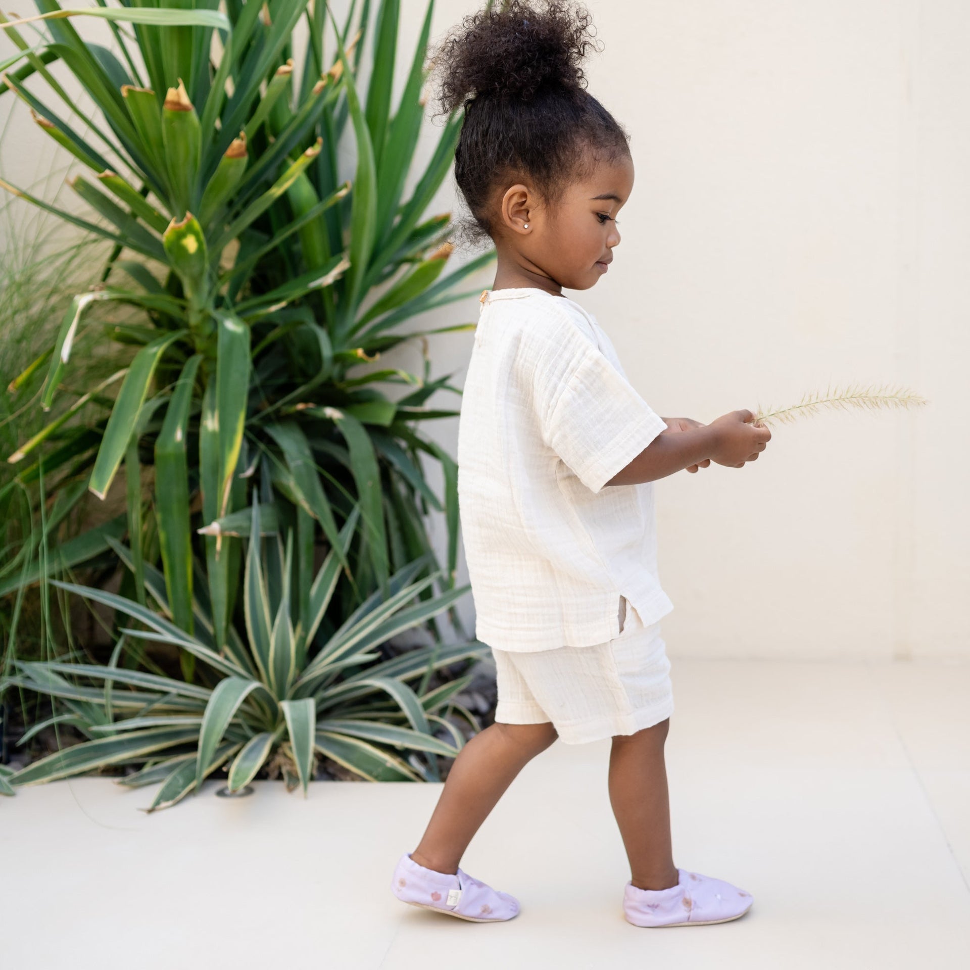 Organic Muslin T-Shirt sand 2