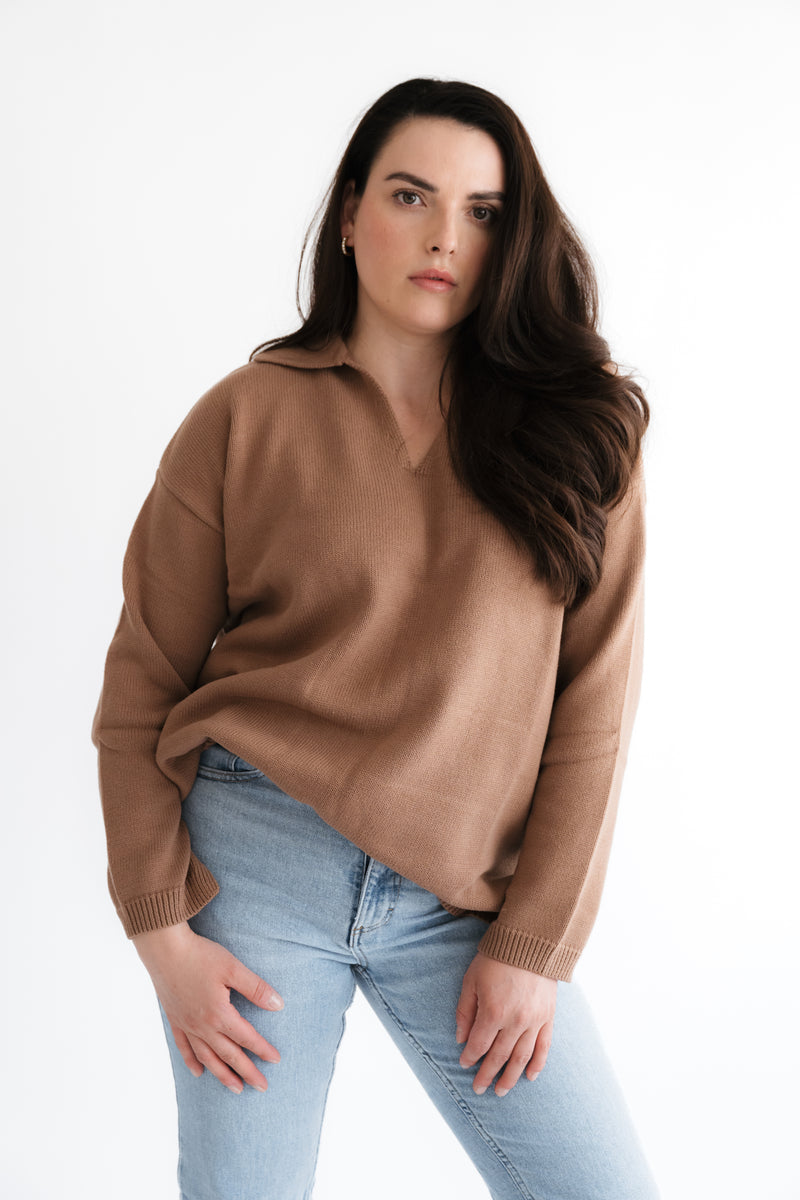 Leichter Strickpullover mocca