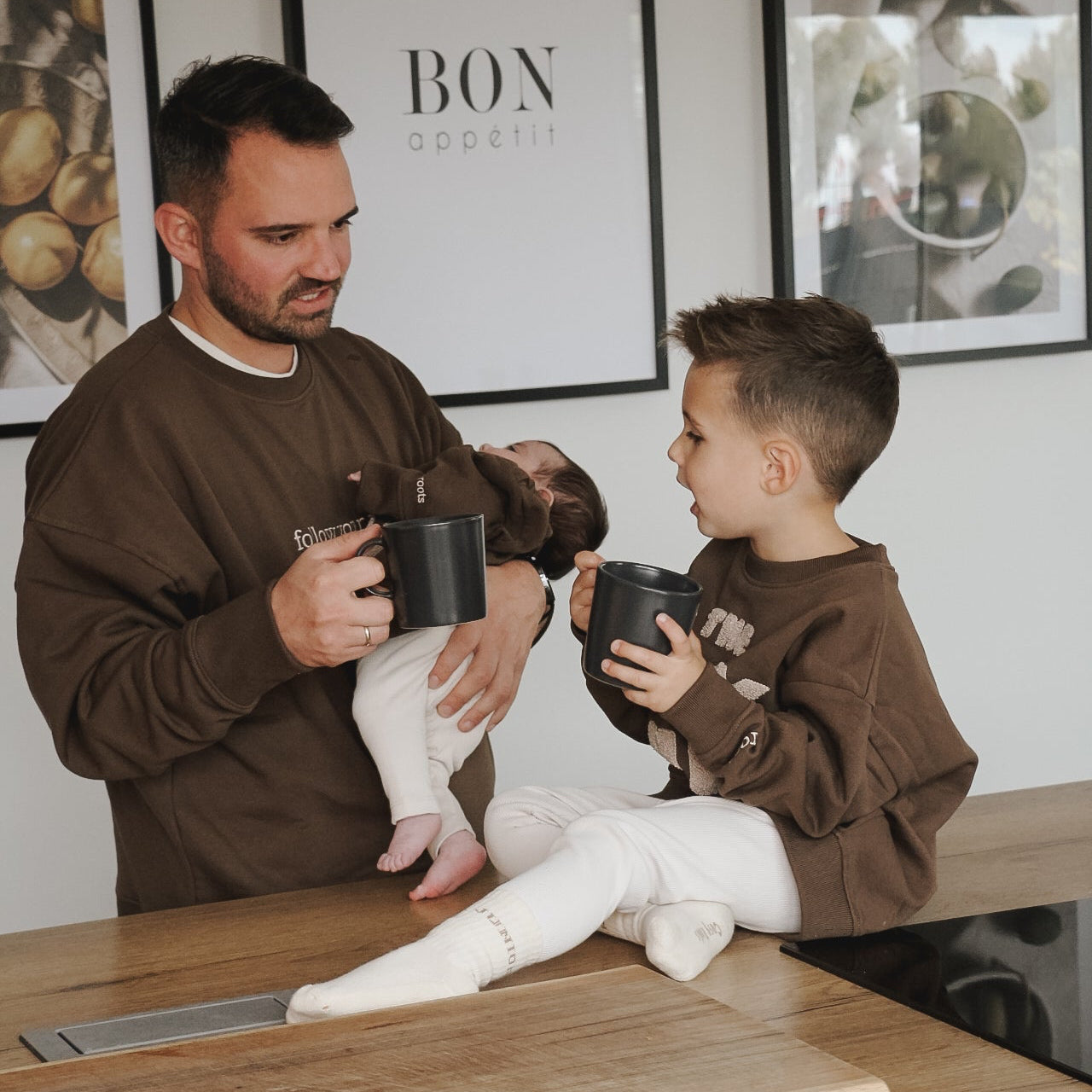 Family Sweatshirt Chocolate brown the Cosy Club
