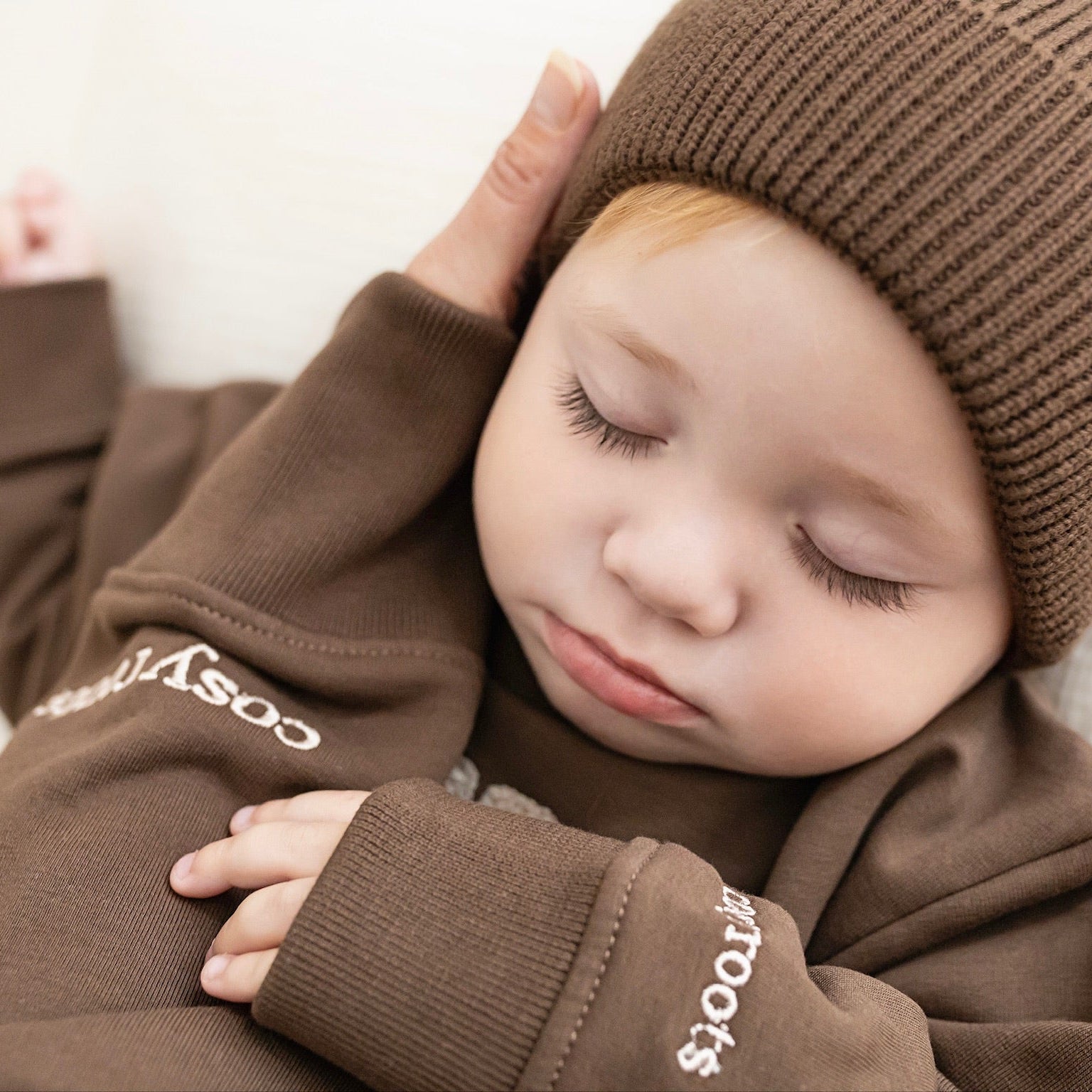 Family Sweatshirt Chocolate brown the Cosy Club