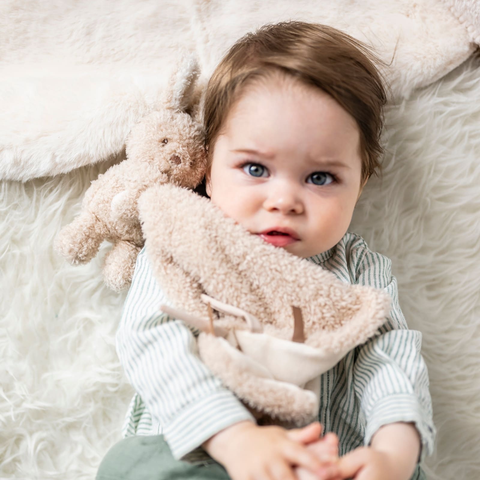 Kuscheltuch mit Kuscheltier Hase