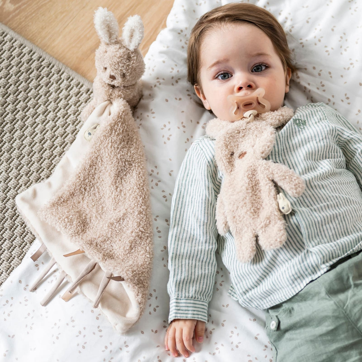Teddy Kuscheltuch mit Schnullerhalter Hase beige