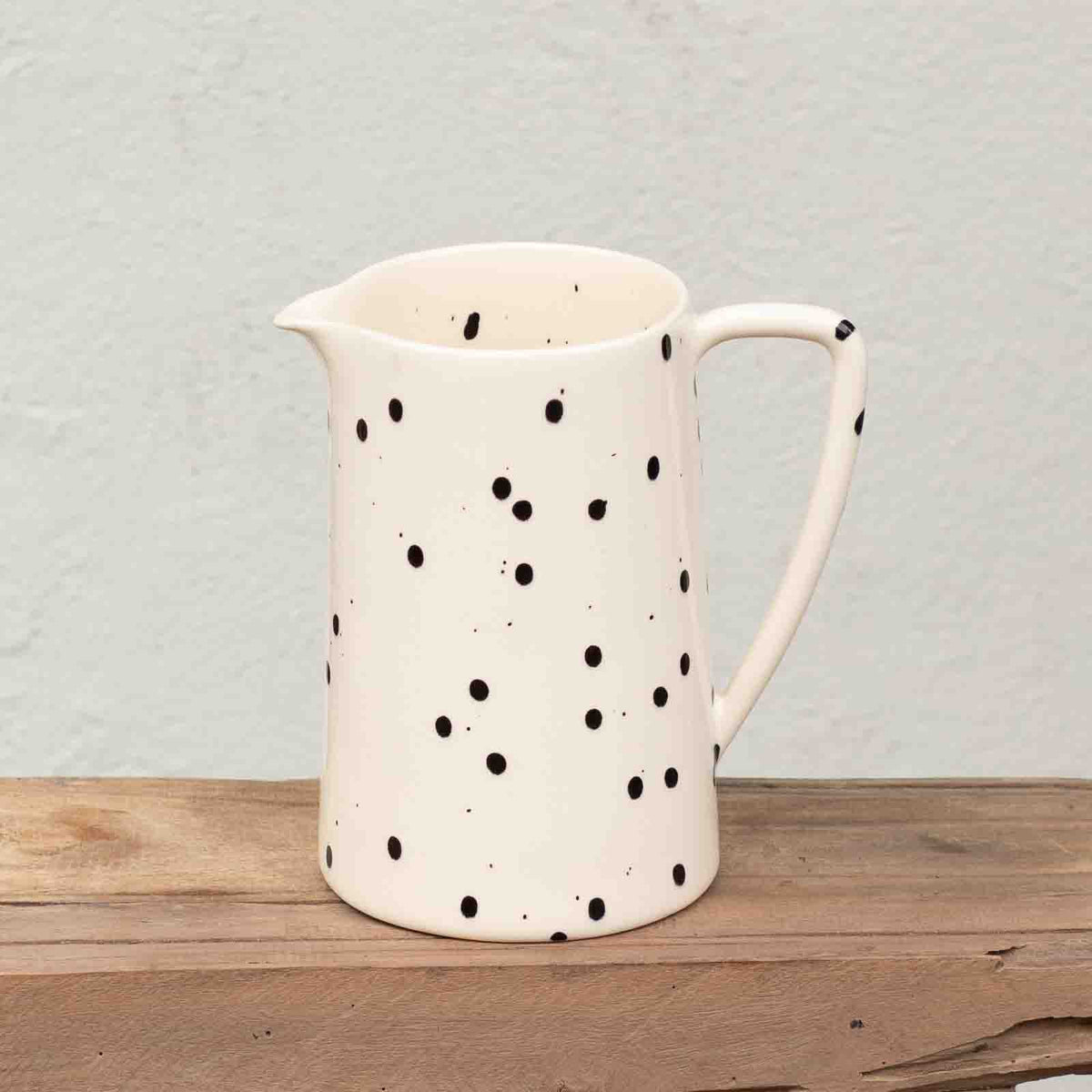 Krug Black Dots, Blush Couture