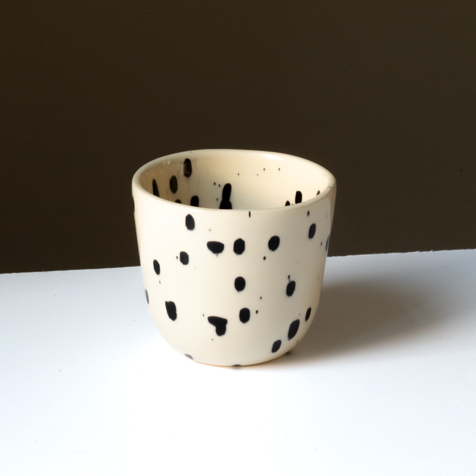 Cappuccinotasse Black Dots, Blush Couture