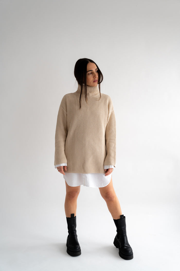 Pullover sand