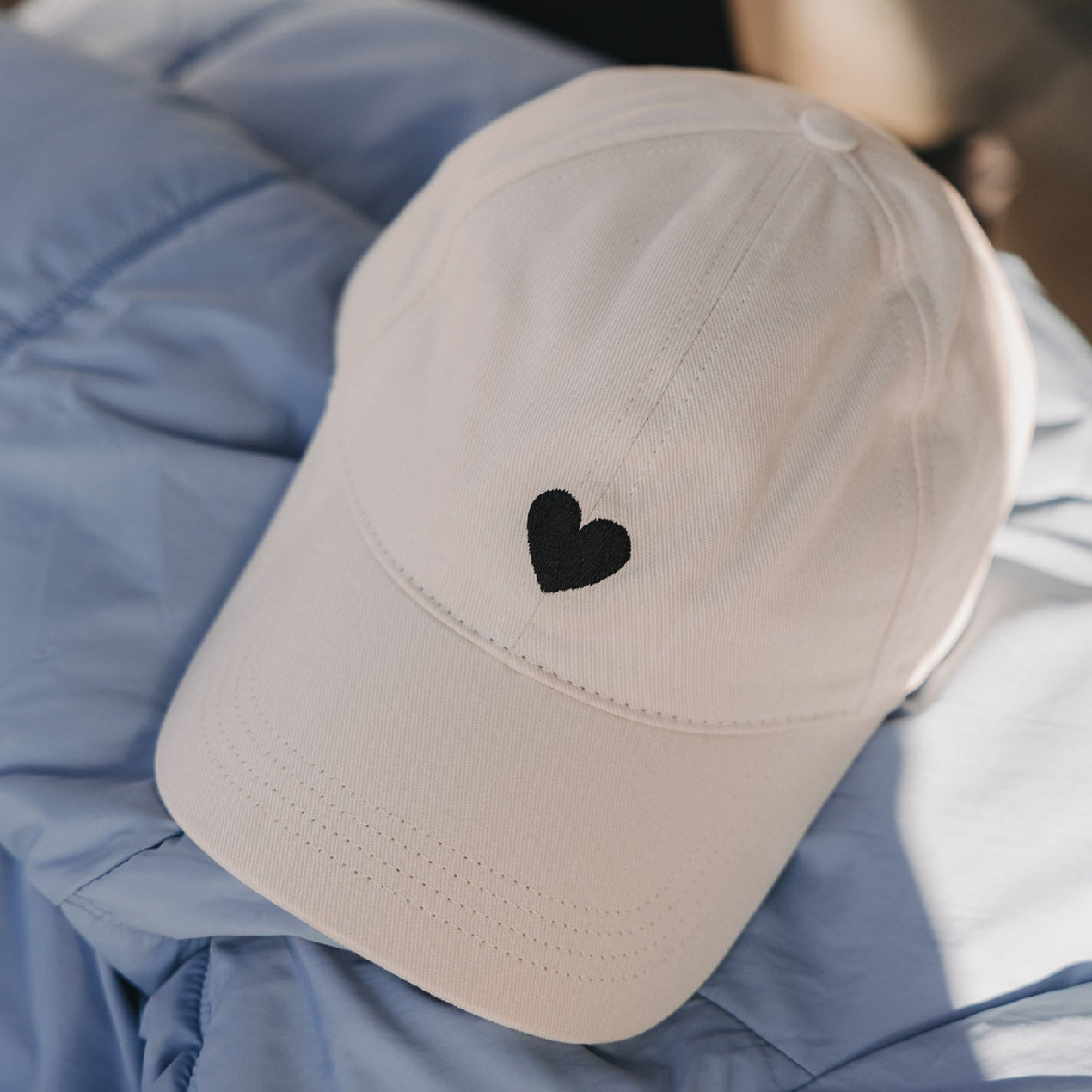 Cap Beige Herz