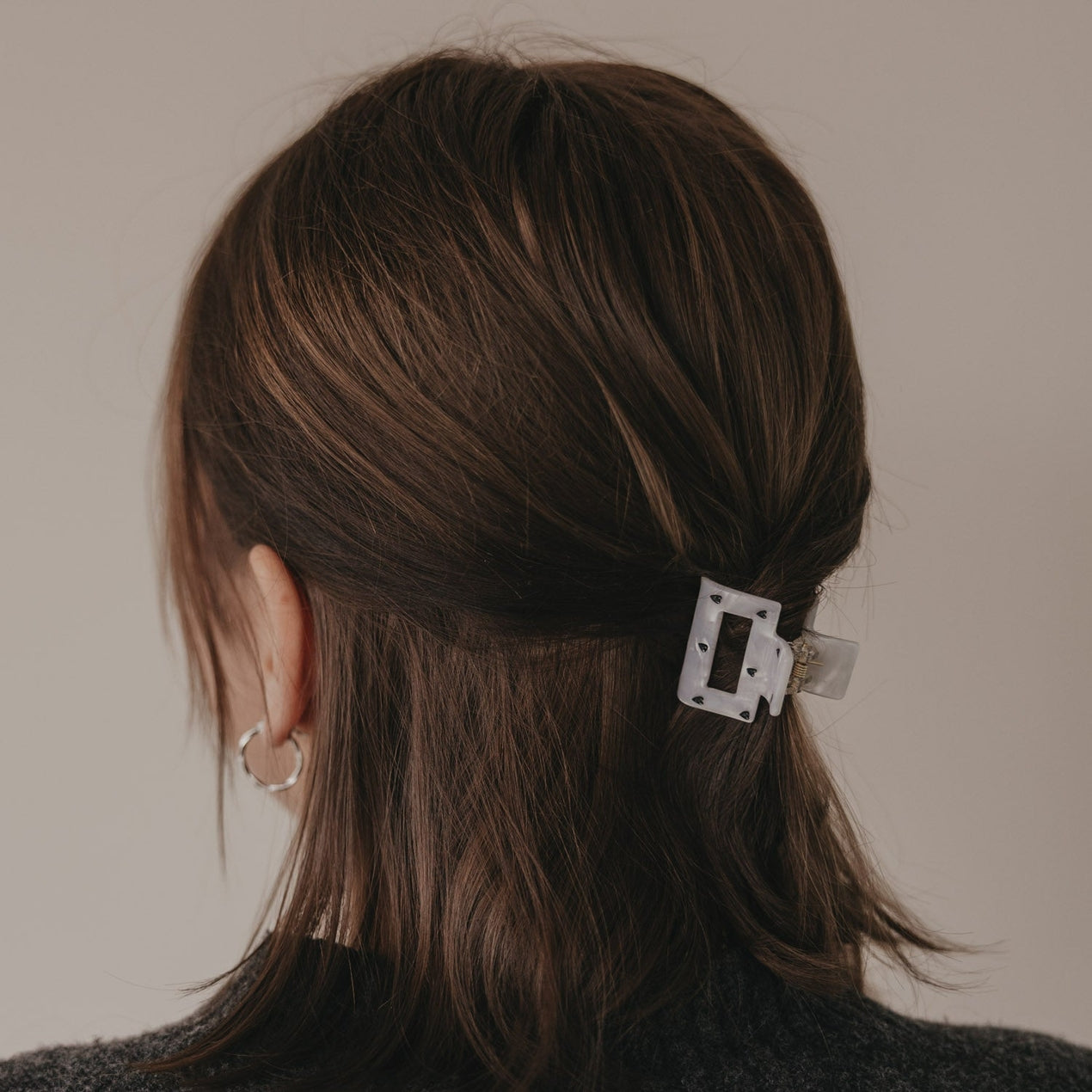 Haarspange eckig klein Herzen schwarz Pearl