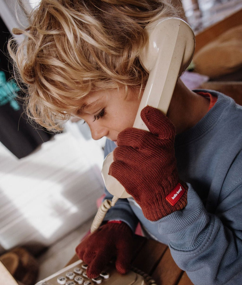 Hello Hossy Handschuhe Handy Nut