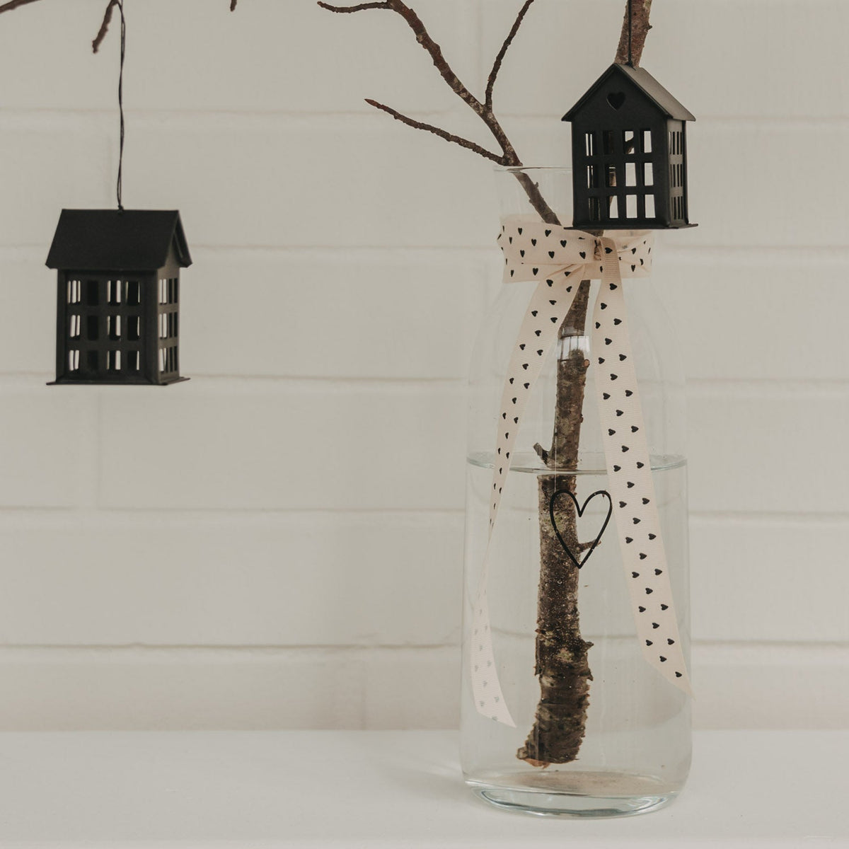 Geschenkband Allover Herzen schwarz aus Baumwolle, Ansicht 4, Blush Couture