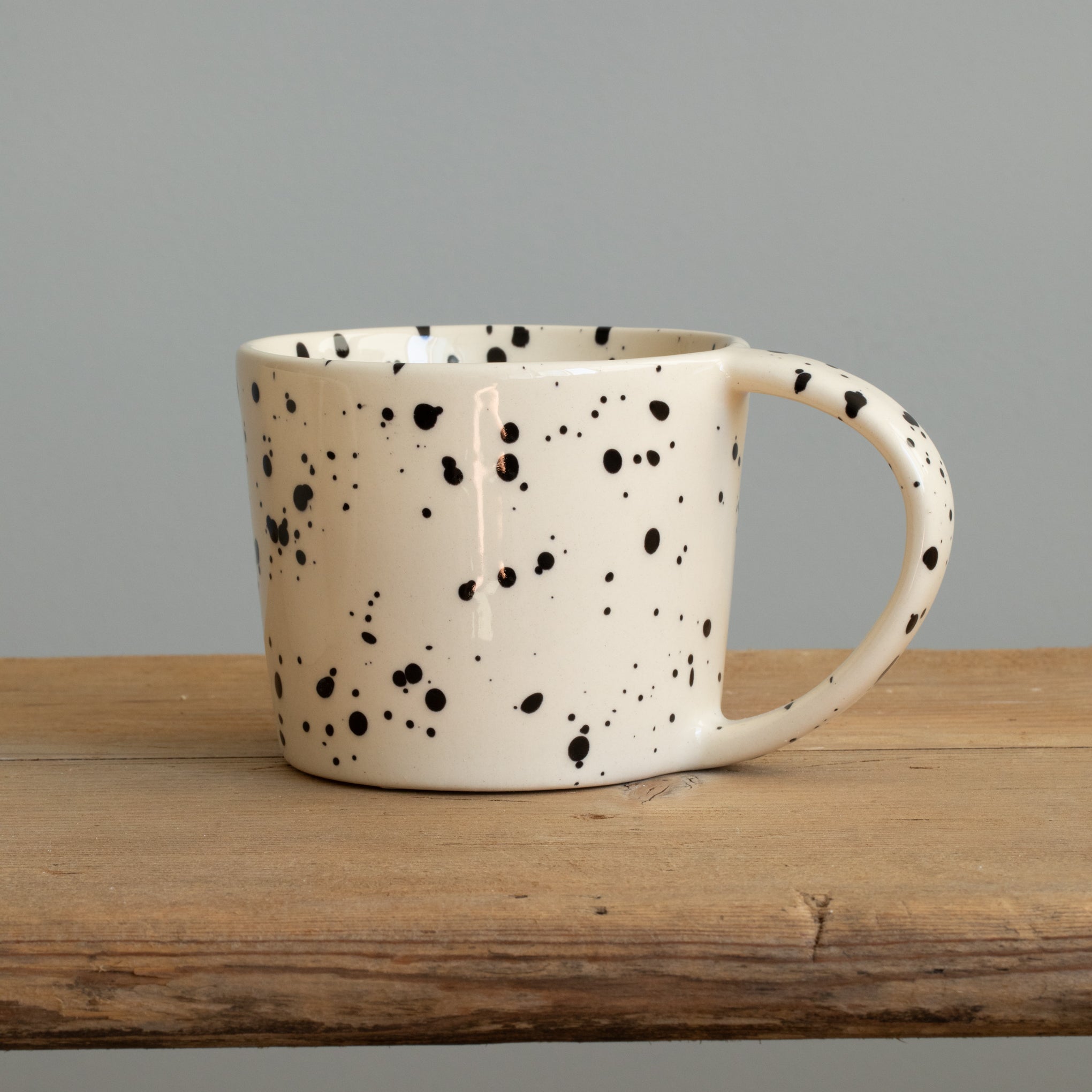 Teetasse Black Dots, Blush Couture