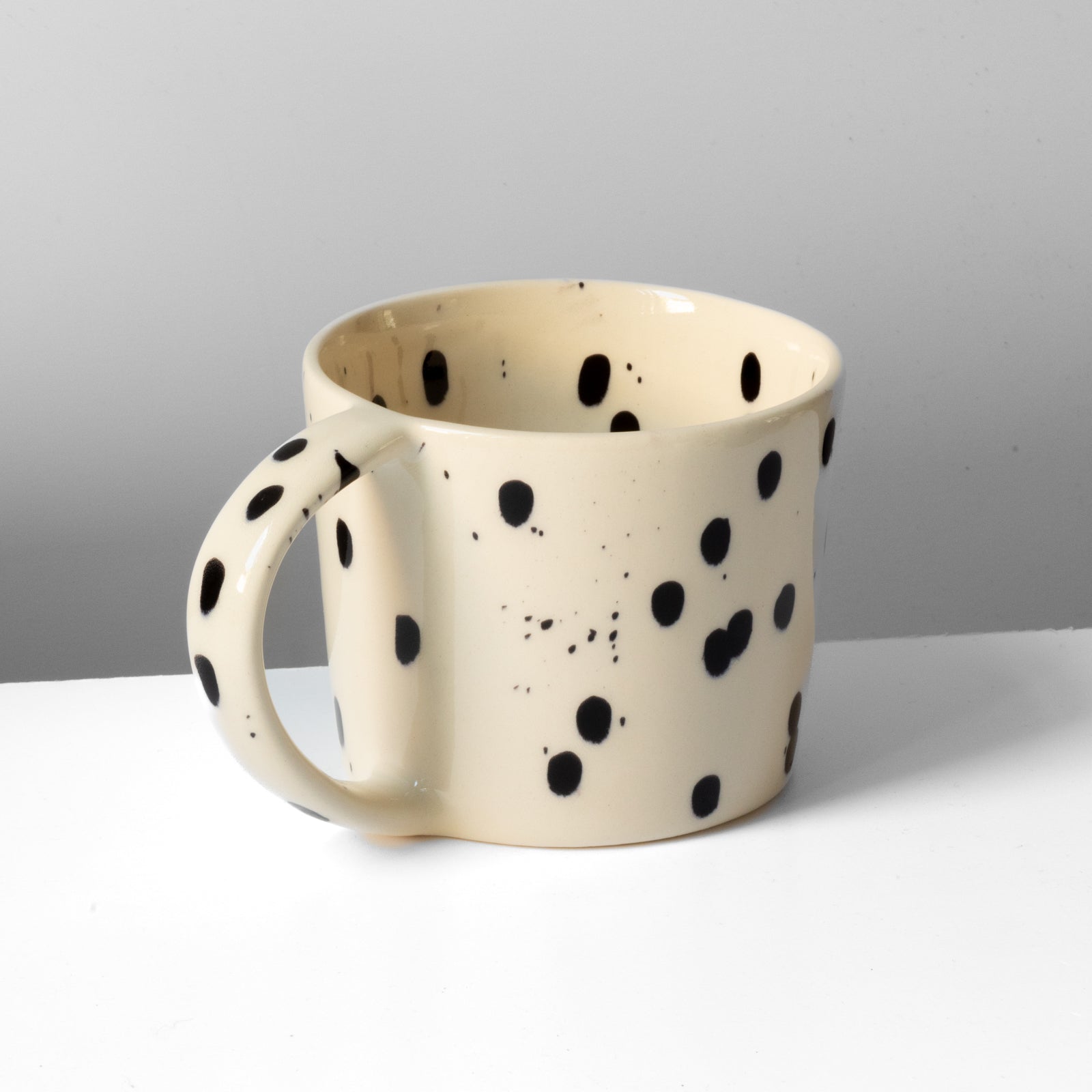 Teetasse Black Dots, Blush Couture